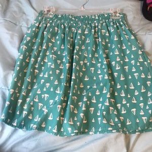 Sailboat skirt